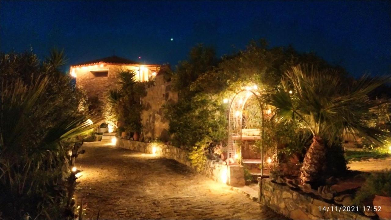 Traditional Windmill-Milos Kroustas Exterior foto